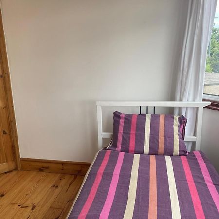 Lovely Rooms In West London Northolt  Dış mekan fotoğraf